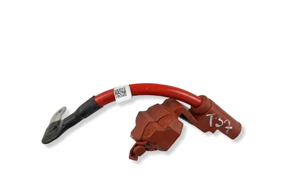 Jaguar F-Pace Positive cable (battery) L8D214300CA