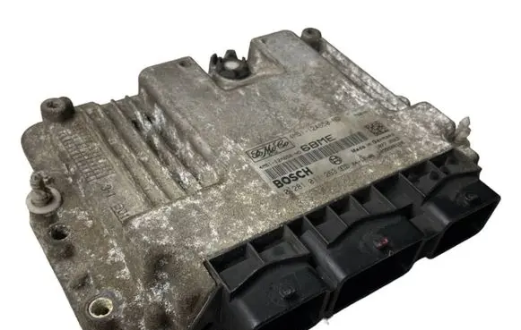 Ford Focus C-MAX Engine control unit/module 4M5112A650ND 0281011263
