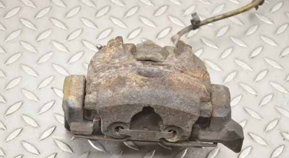 Jaguar XJ X350 Front brake caliper