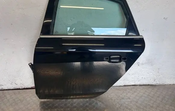 Audi A4 S4 B8 8K Rear door