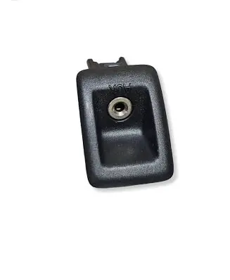 Volvo V70 AUX in-socket connector 30657961