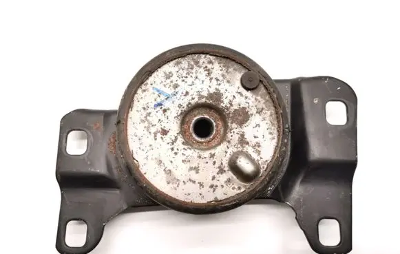 Volvo C30 Engine mount bracket 5N517M121
