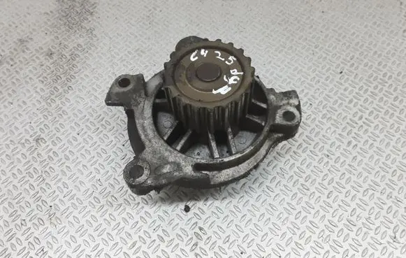 Audi A6 S6 C4 4A Water pump 