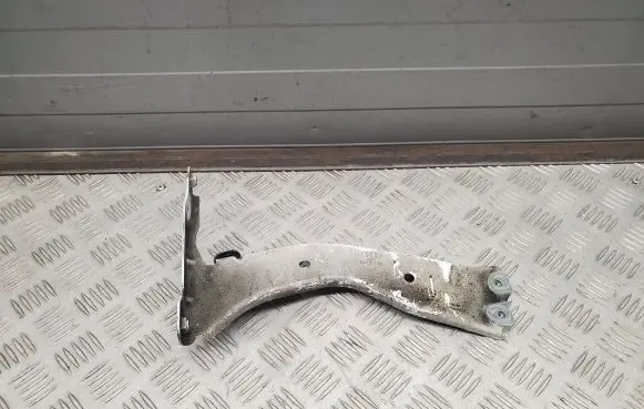Audi Q3 F3 Fender mounting bracket 83A821131