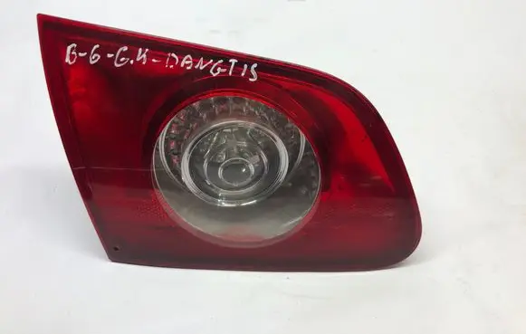 Volkswagen PASSAT B6 Tailgate rear/tail lights 3C9945093