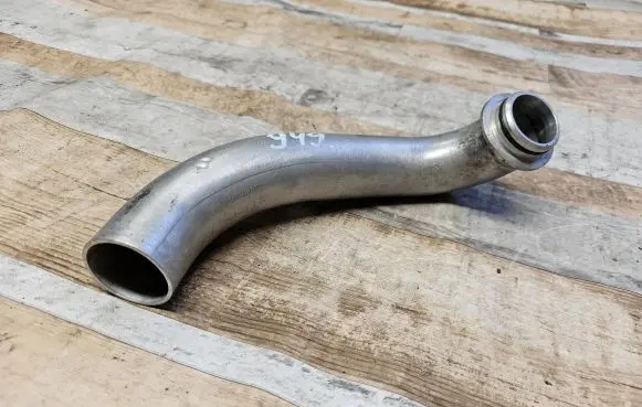 Volvo XC90 Intercooler hose/pipe 9142950