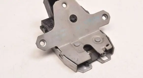 Volvo V60 Tailgate lock latch 31335045