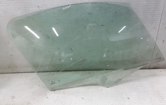 Citroen C3 Front door window glass four-door