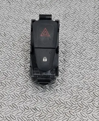 Dacia Sandero Hazard light switch E3160101