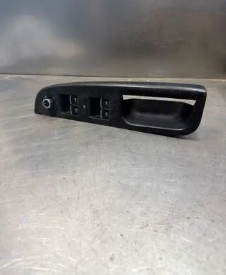 Volkswagen Golf VI Electric window control switch 1K4868049C