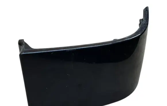 Rear/tail light trim molding