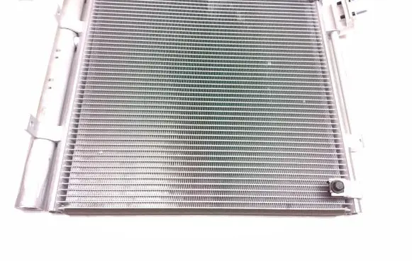 Tesla Model S A/C cooling radiator (condenser) P600761300B T231202DC 202312021150