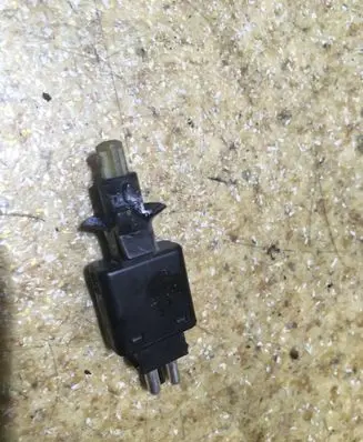 Mercedes-Benz E W124 Brake pedal sensor switch 0005457709