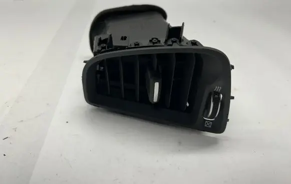 Dodge Challenger Dashboard air vent grill cover trim 5LE81DX9AD 5LE81TRMAA