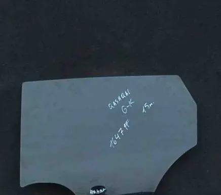 Nissan Qashqai Rear door window glass