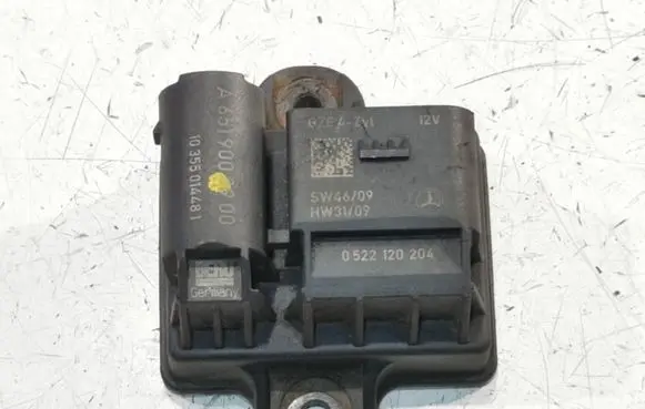Mercedes-Benz Sprinter W906 Glow plug pre-heat relay A6519000900 10355014481