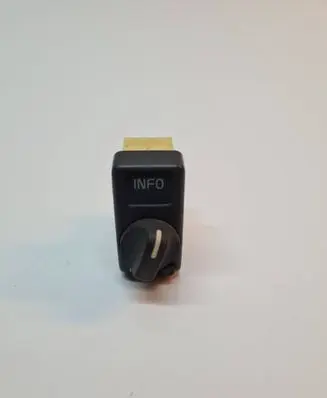 Volvo C70 On-board computer control switch 30739325