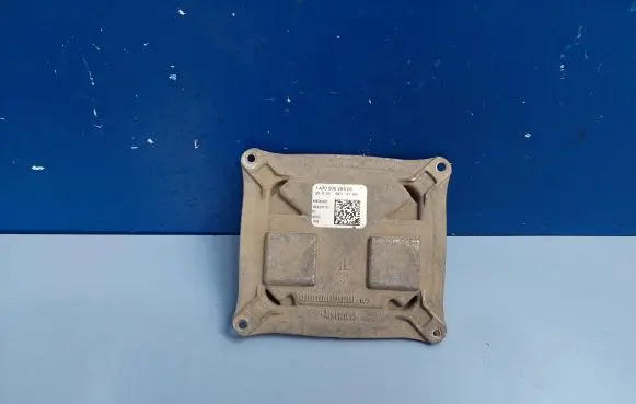 Alfa Romeo Stelvio Headlight ballast module Xenon 147000026900 10EEG171311