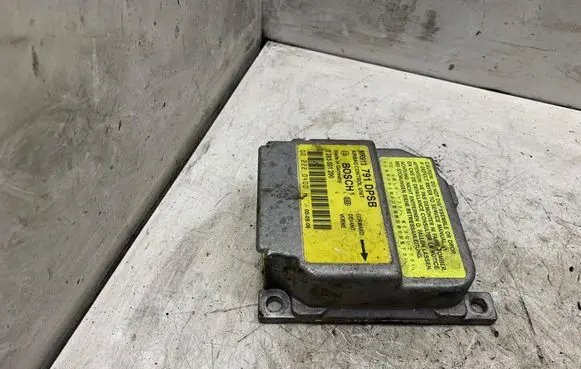 Mitsubishi Carisma Airbag control unit/module MR913791DPSB