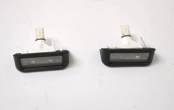 Citroen Berlingo Number plate light