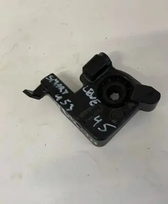 Smart ForTwo III C453 Radiator mount bracket 215143071R