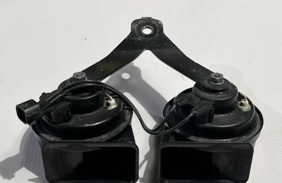 Ford F150 Horn signal FL3T13AB03AB