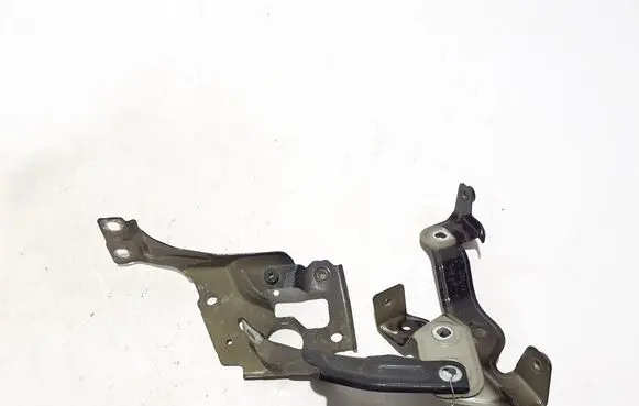 BMW 4 G22 G23 G24 G26 Fender mounting bracket 8739317