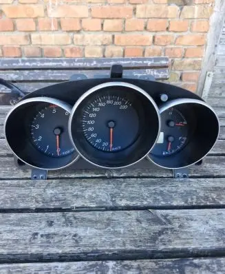 Mazda 3 I Speedometer (instrument cluster)