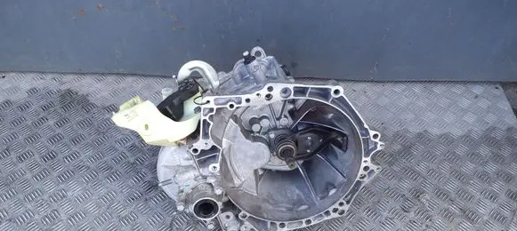 Citroen C4 Cactus Manual 5 speed gearbox 7892489 9682054510