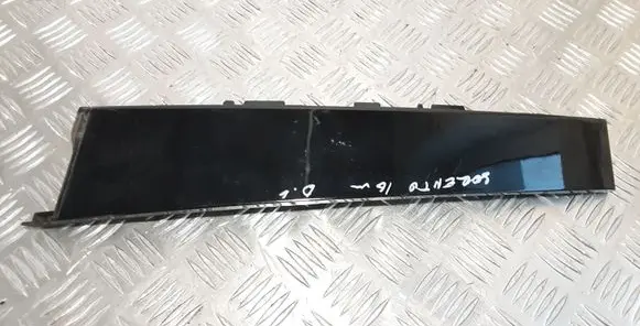 KIA Sorento Other rear door trim element 