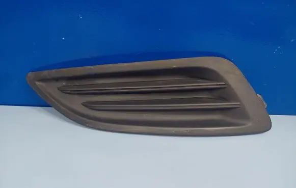 Ford Fiesta Front bumper lower grill C1BB15A222A