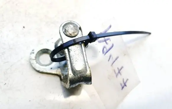Opel Astra J Front door lock loop/hook striker 