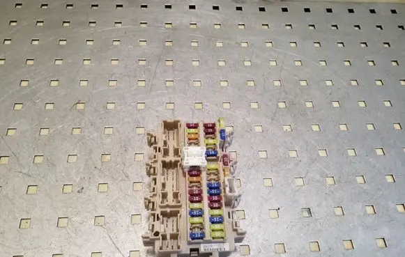Fuse box set