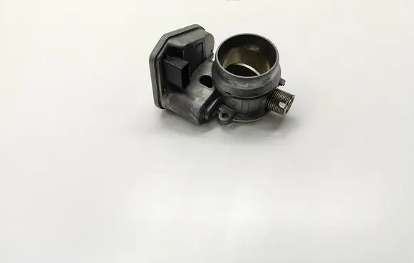 BMW 5 E60 E61 Throttle valve 7804373 780437301 B91280140