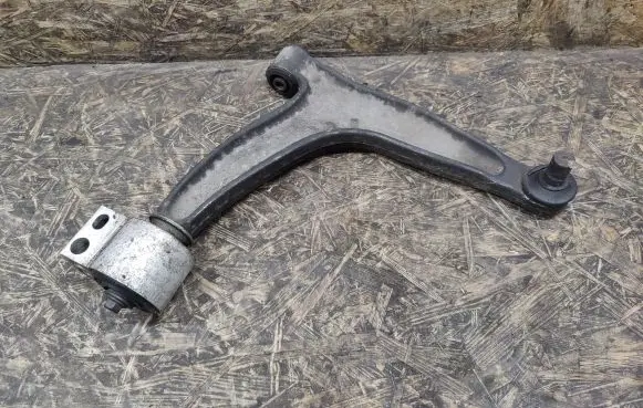 Opel Signum Front lower control arm/wishbone