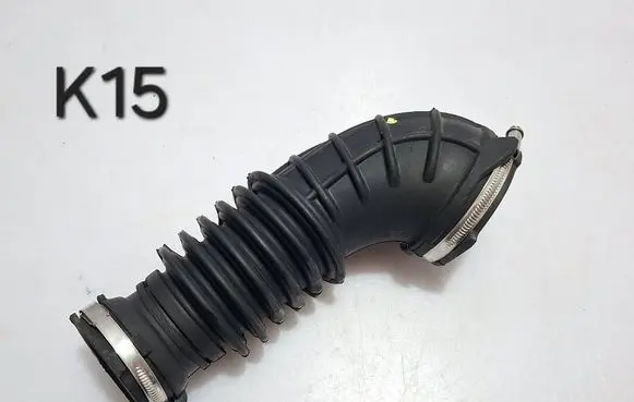 Audi Q5 SQ5 Air intake hose/pipe 06H129629C