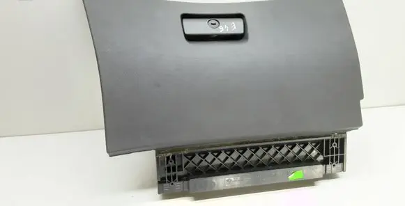 BMW 3 E46 Glove box lid/cover 8203822 8196100