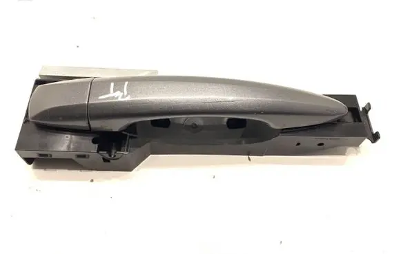 Nissan Qashqai J12 Rear door exterior handle 826106UA0A