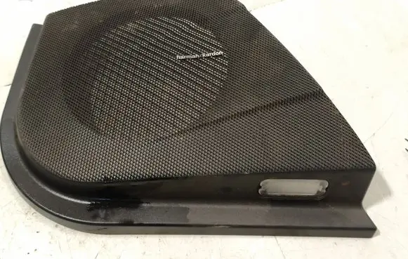 Mercedes-Benz E W211 Front door speaker cover trim A2117270688