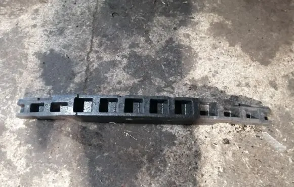 Volkswagen Golf Plus Front bumper foam support bar 1K0807248B
