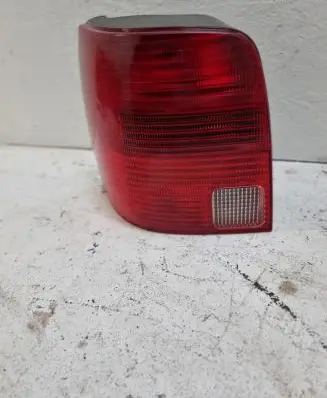 Volkswagen PASSAT B5 Rear/tail lights
