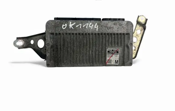 Toyota Yaris Engine control unit/module ECU 896610DQ90
