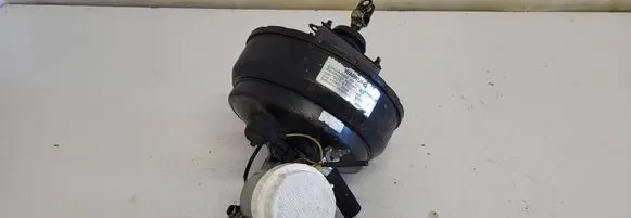 Mitsubishi Pajero Brake booster 85203400 8097 00720398