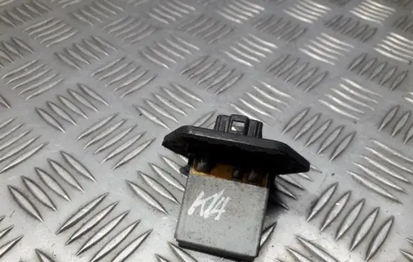 Heater blower motor/fan resistor