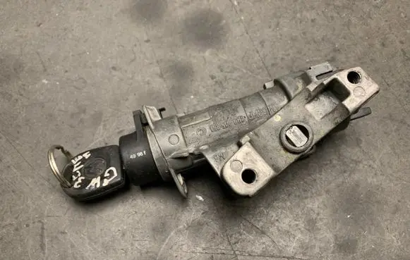 Volkswagen Golf V Ignition lock 4B0905851 4B0905849 04160200