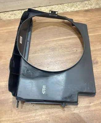 BMW 5 E39 Radiator cooling fan shroud 2247348