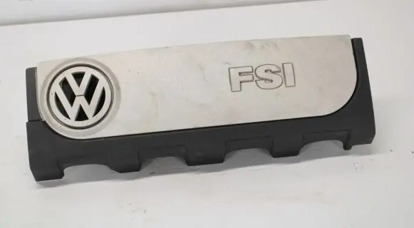 Volkswagen PASSAT B6 Engine cover (trim) 06F129208C