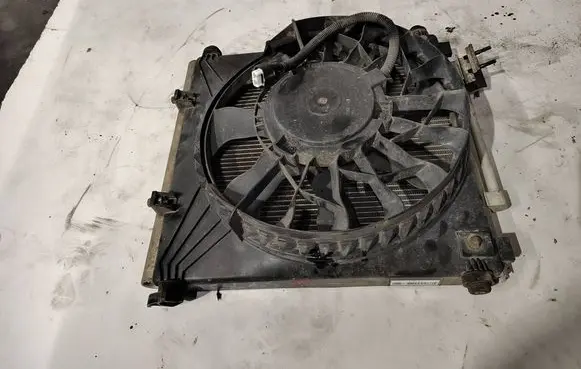 Tesla Model S A/C cooling radiator (condenser) 6008357-00-E