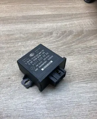 Mercedes-Benz E W211 Light module LCM A2118203226