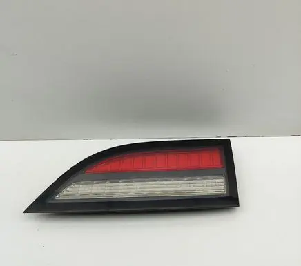 Opel Ampera Tailgate rear/tail lights 23170362